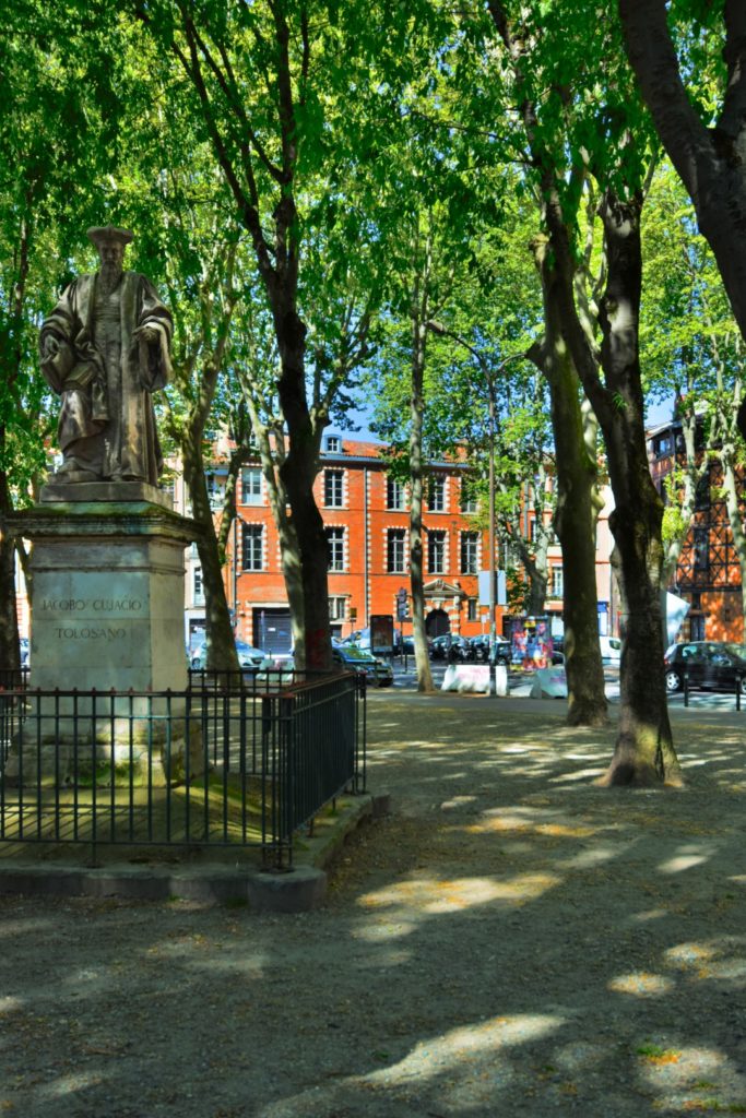 Boutiques place du Salin Toulouse