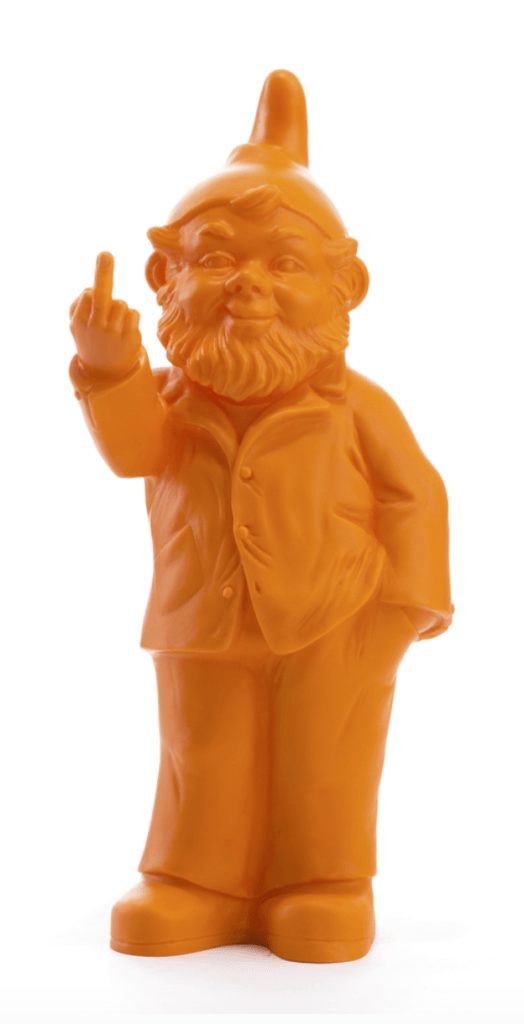 Le Nain de Jardin de l'artiste Ottmar Hörl, Doigt d'Honneur