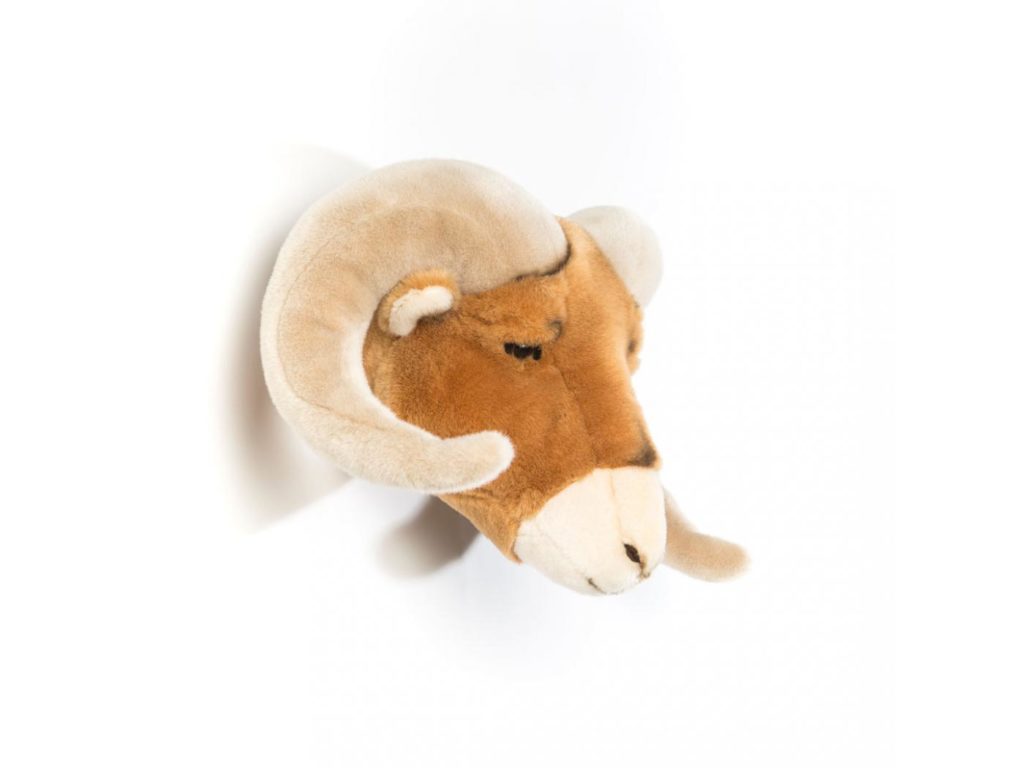 Wild & Soft Trophée peluche Belier Anthony toulouse design 1
