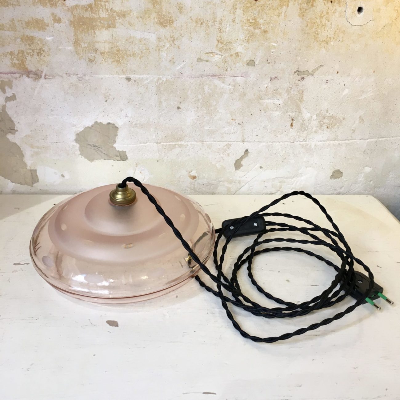 Baladeuse galette ronde verre rose TOULOUSE Baladeuse galette ronde verre rose TOULOUSE