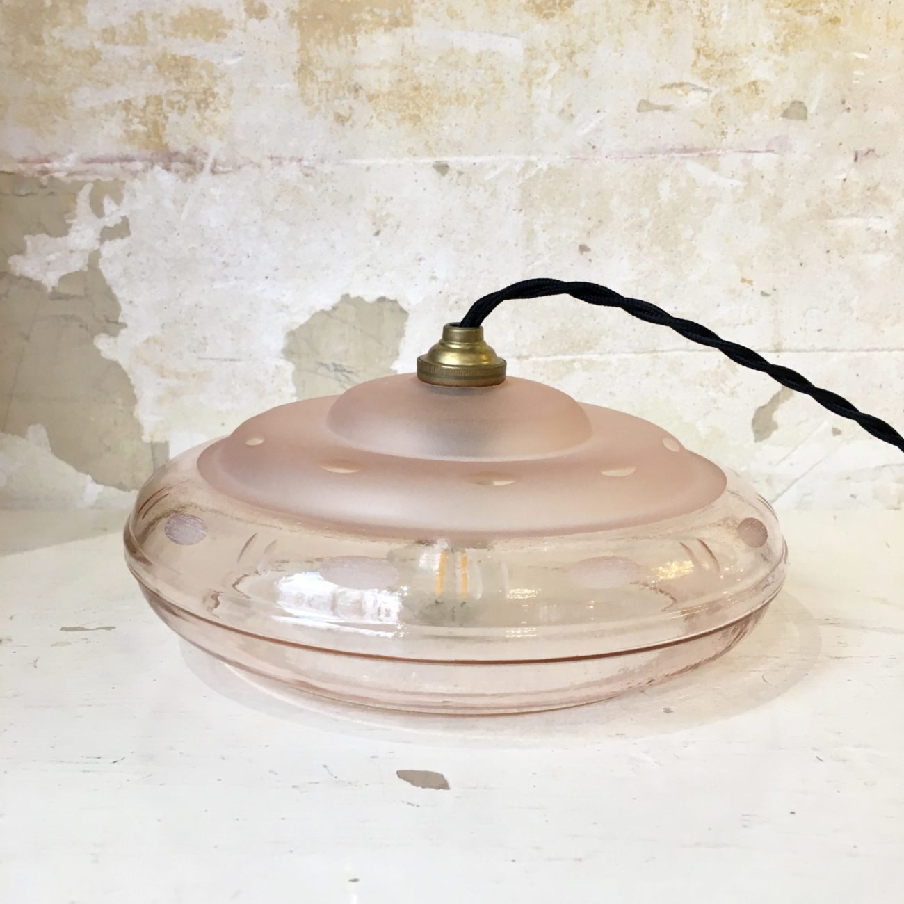 Baladeuse galette ronde verre rose TOULOUSE Baladeuse galette ronde verre rose TOULOUSE