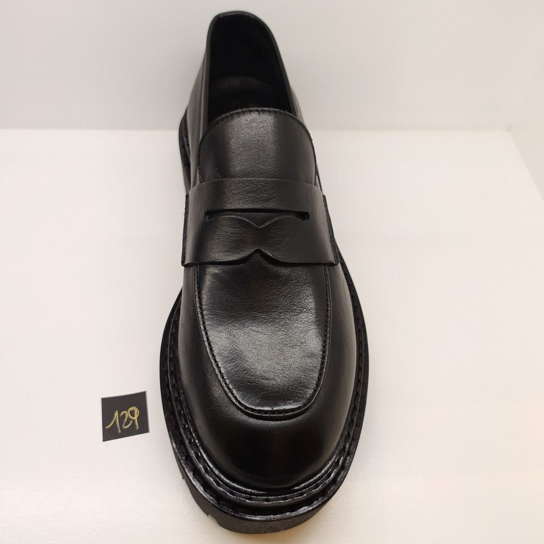 MOC Nero Semerdjian