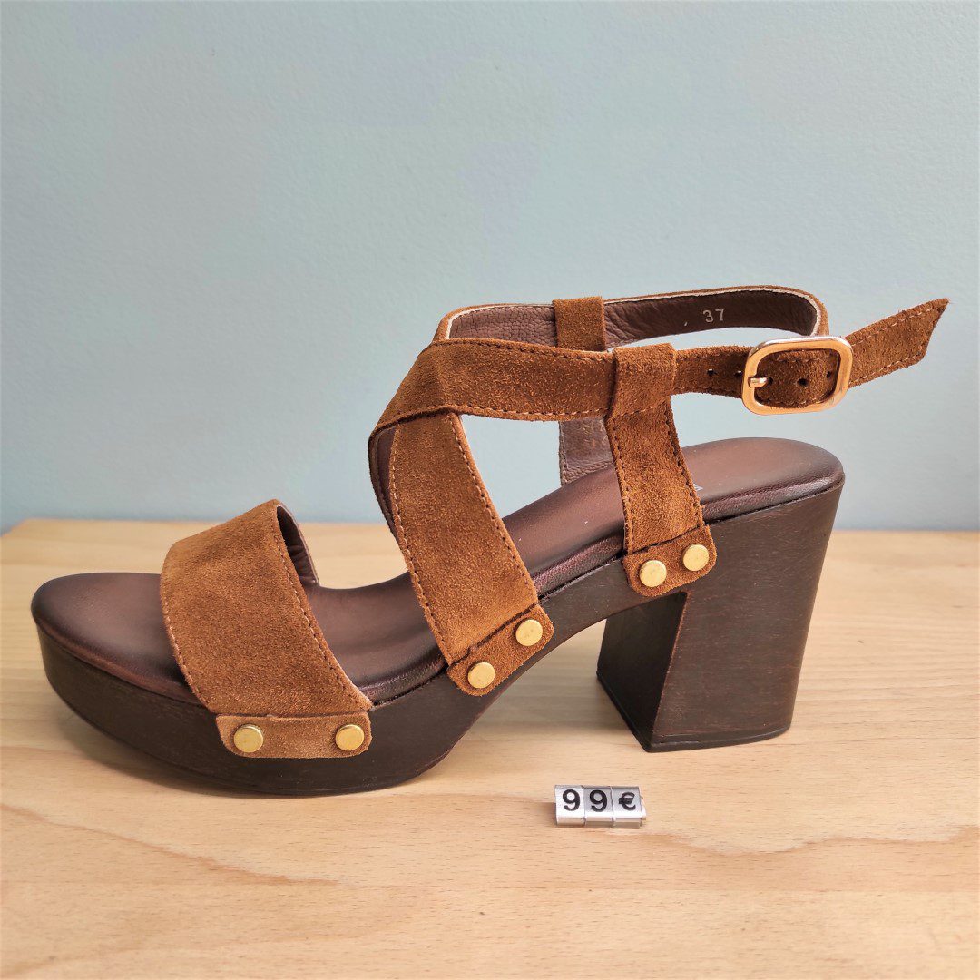 MARGOT VELOURS TERRE SMS